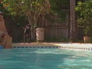 Erotic Dilettante Pair Have Pool Funtime