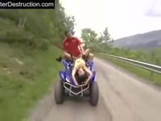 Una buena cojida extrema lt moto y rapel