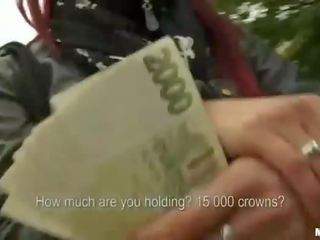 Cseh szajha bársony segg kötöttpályás mert pénz