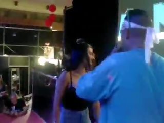 Cantante de quadril pulo follandose um la bailarina&period;