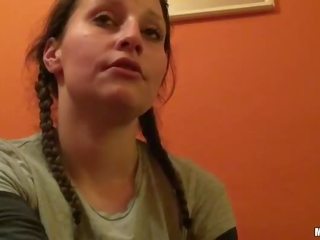 Eurobabe petty котка анално прецака за пари в брой