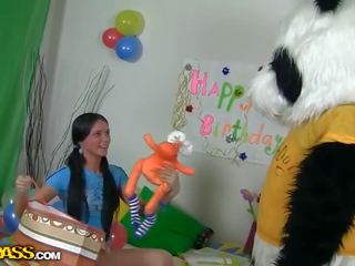 섹스 장난감 용 에이 뜨거운 생일 소녀 비디오