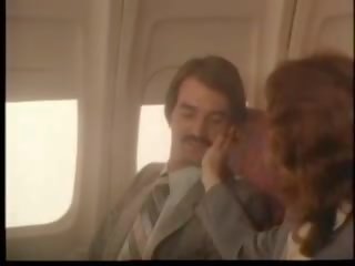 Shanna mccullough fica fodido em um avião