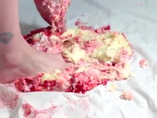 草莓 蛋糕 粉碎